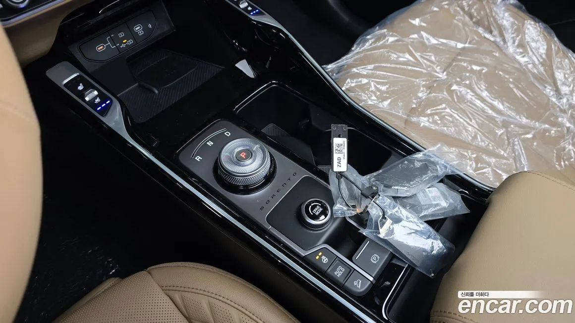 Kia Sorento — фото 9