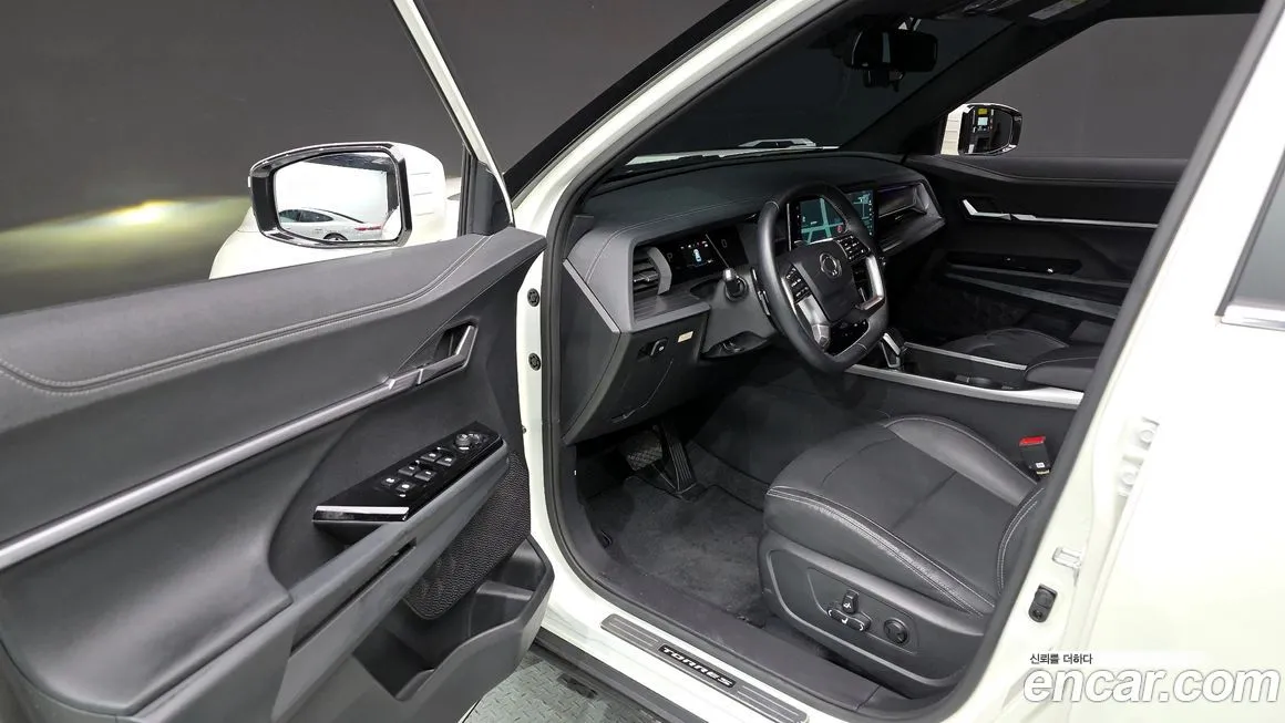 KG Mobility (Ssangyong) Torres — фото 10