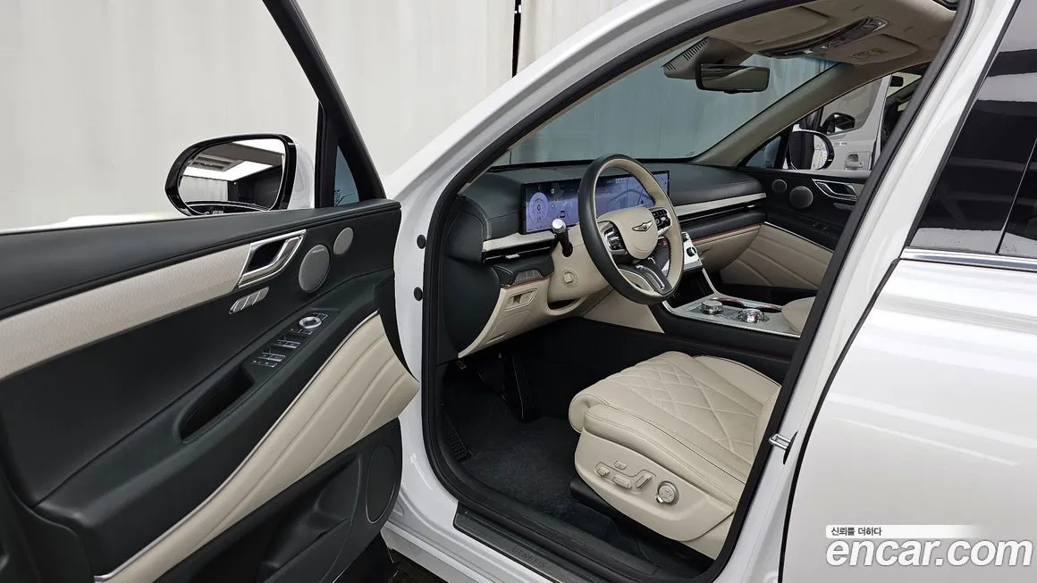 Genesis GV80 — фото 10