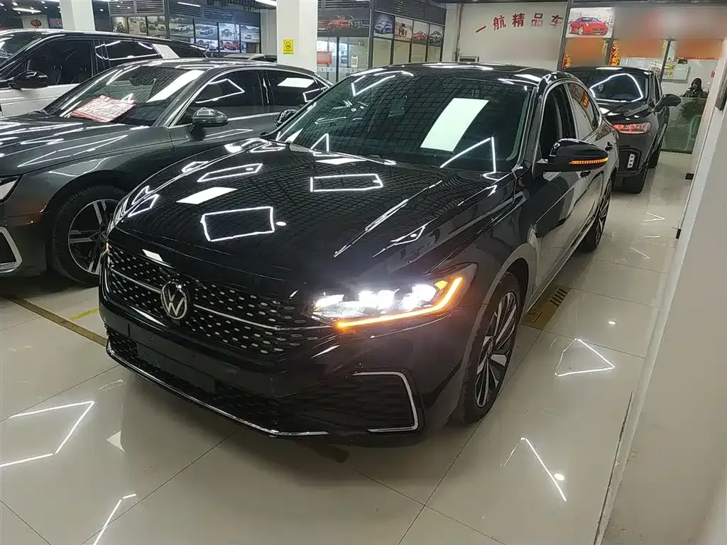 Volkswagen Passat — фото 5