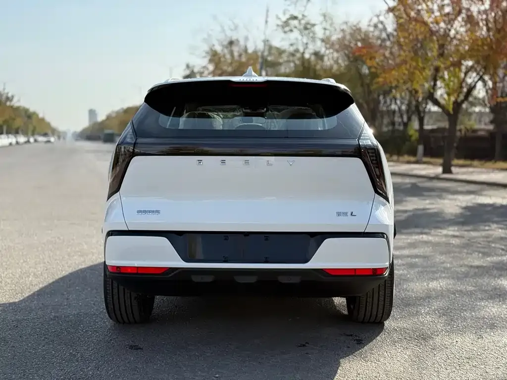 Geely Boyue L 2025 из CN, фото 8