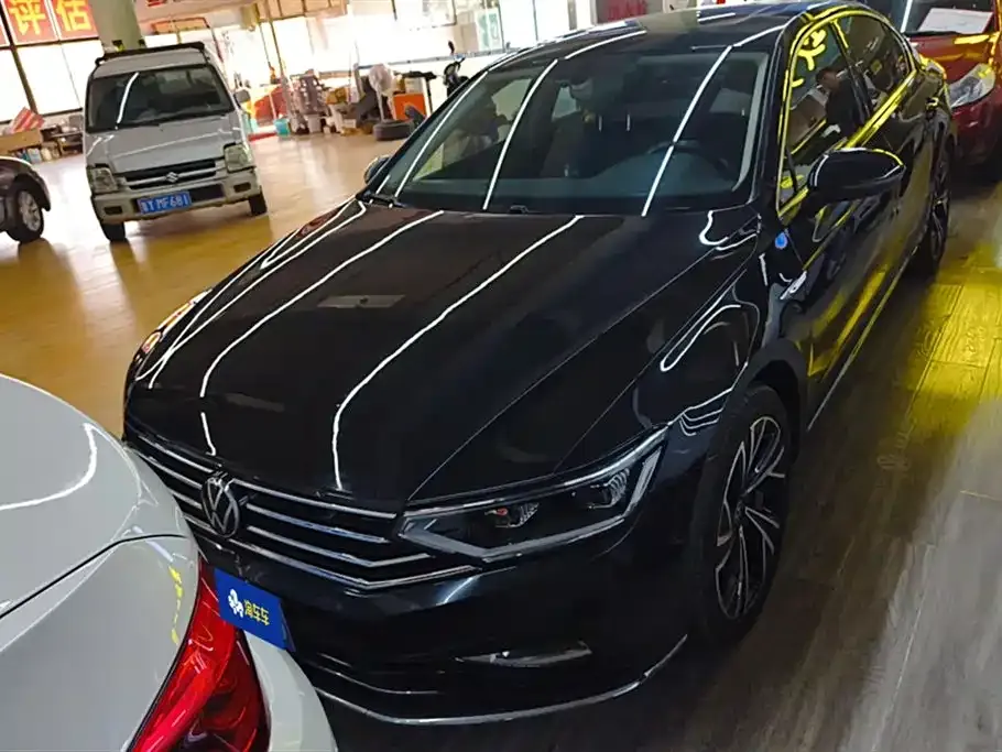 Volkswagen Magotan 2022 из CN, фото 2