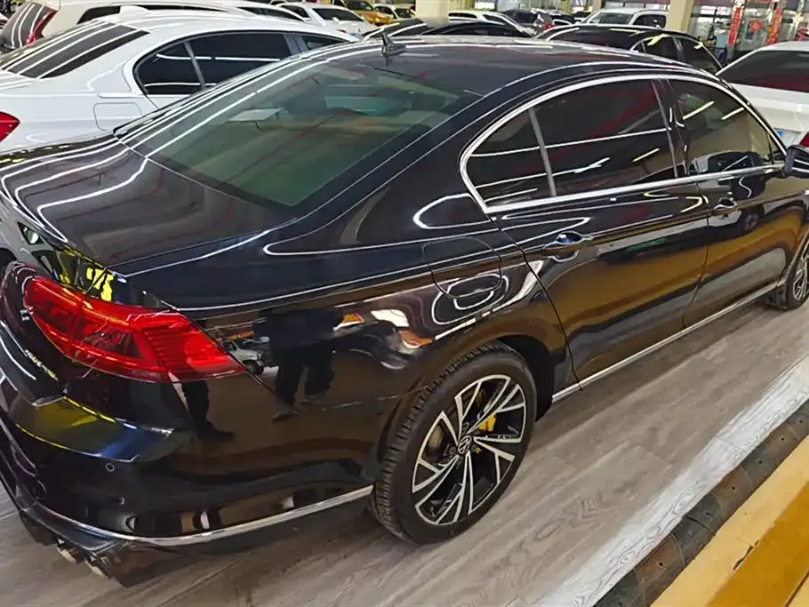 Volkswagen Magotan 2022 из CN, фото 3