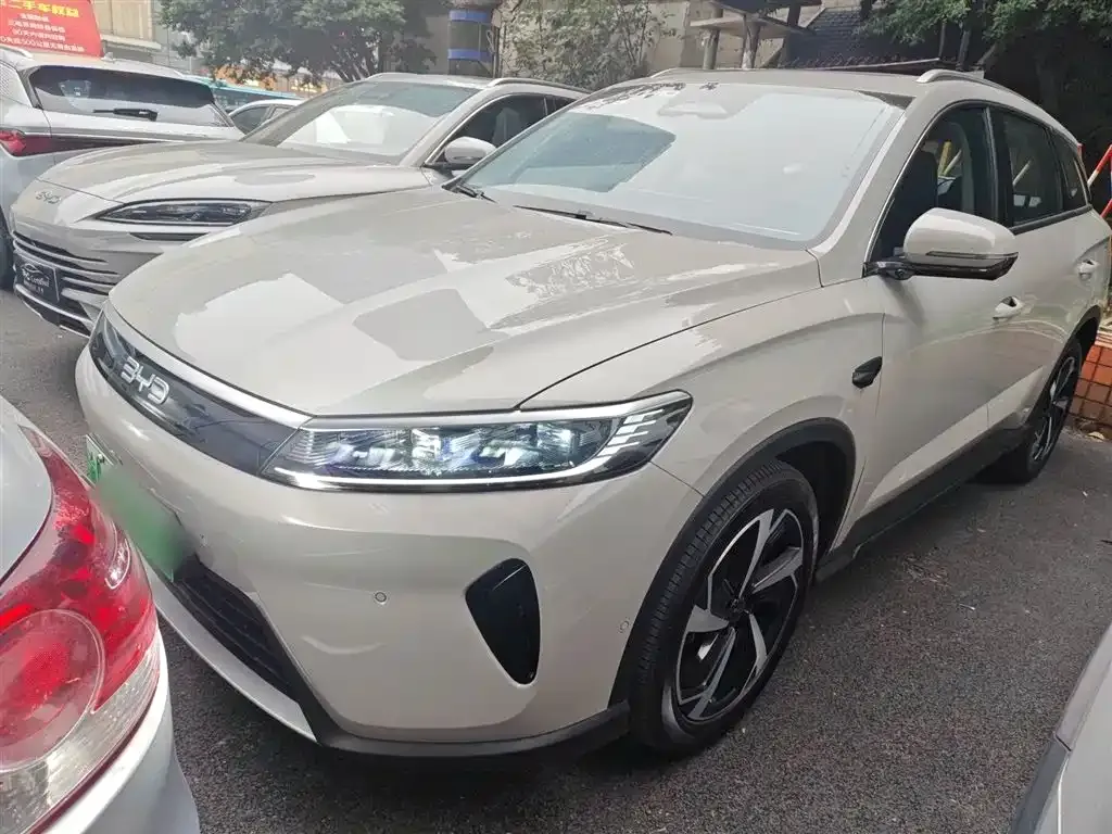 BYD Seal 05 DM-i 2025 из CN, фото 2