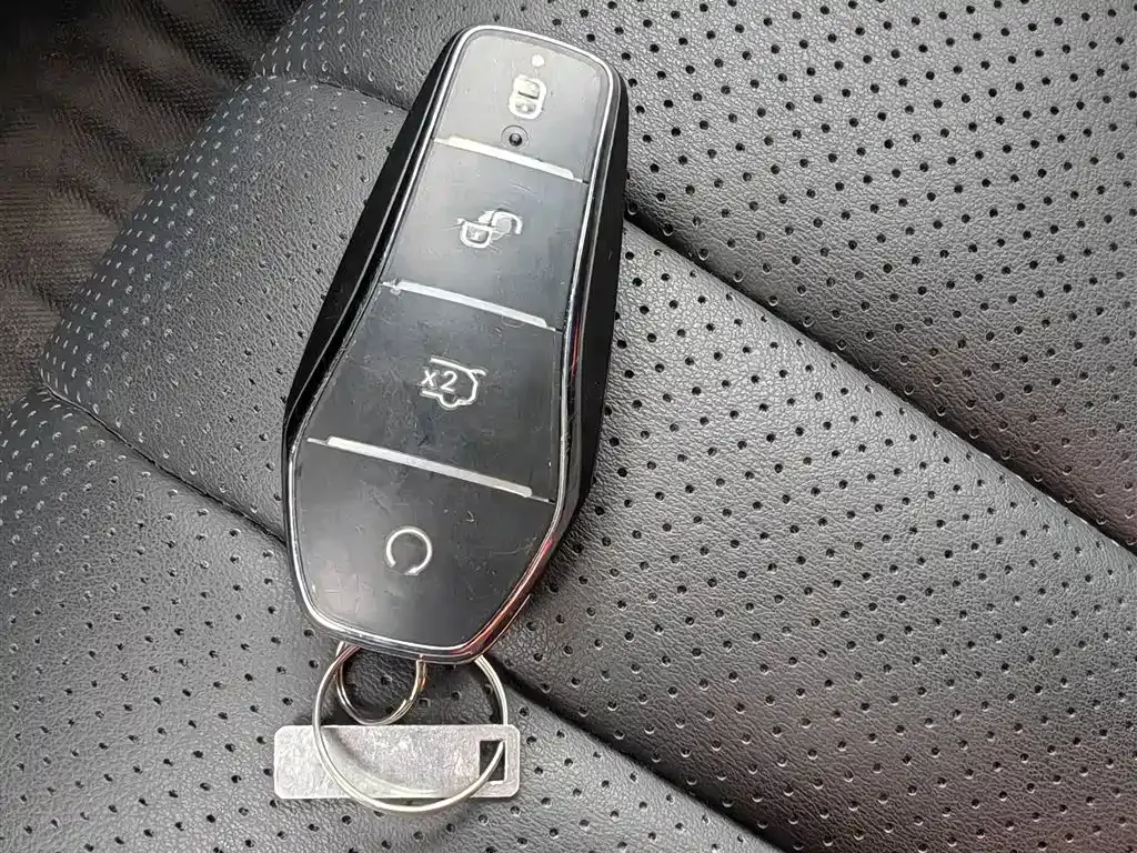 BYD Seal 05 DM-i 2025 из CN, фото 9