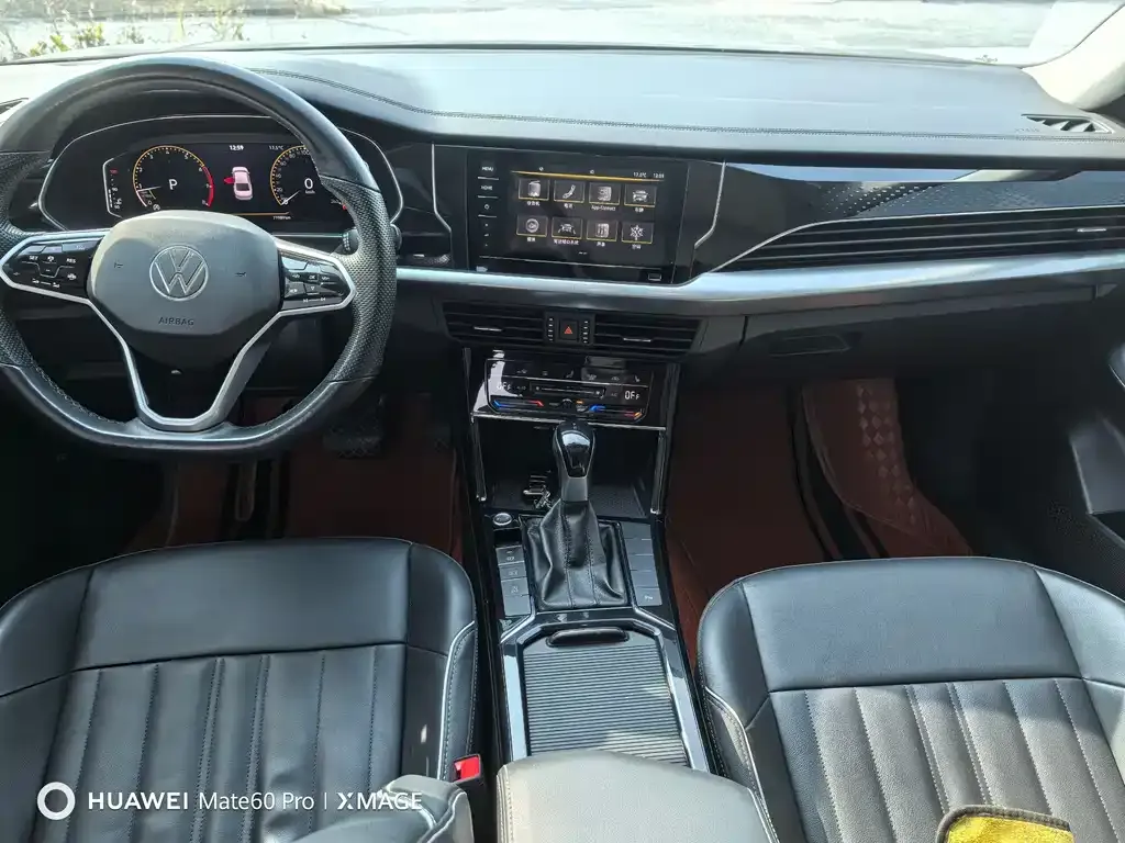 Volkswagen Passat 2023 из CN, фото 6