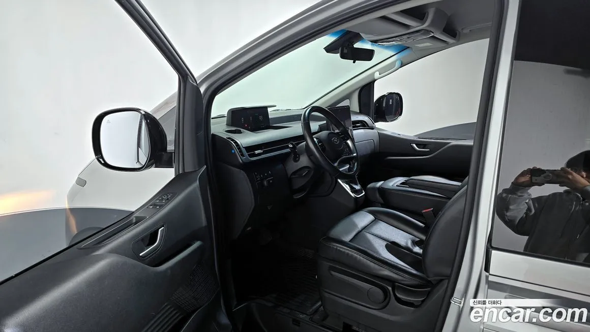 Hyundai Staria — фото 10