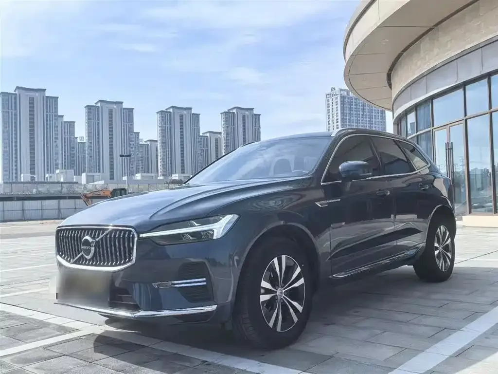 Volvo XC60 2022 из CN, фото 2