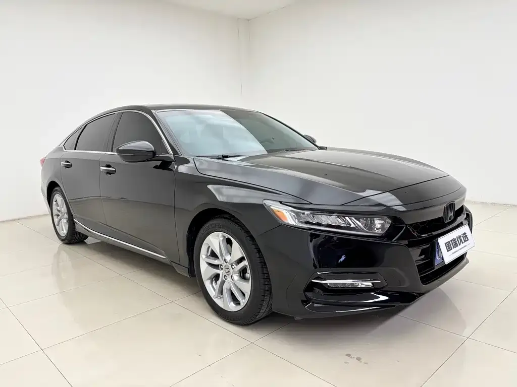 Honda Accord 2021 из CN, фото 3