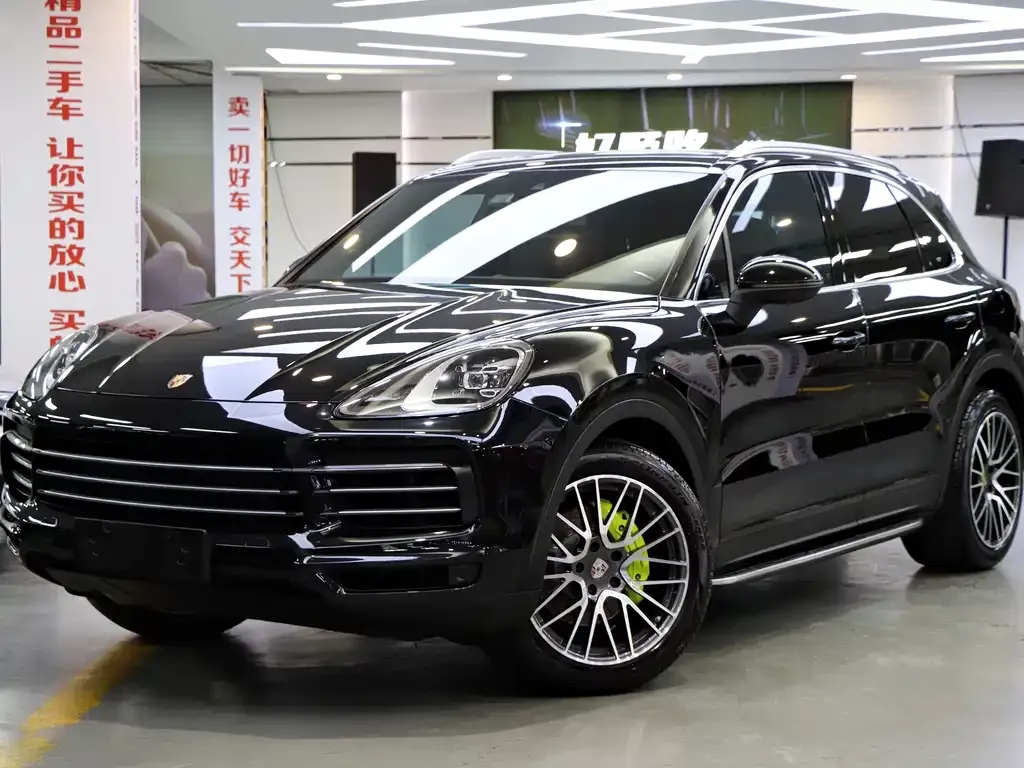 Porsche Cayenne Hybrid — фото 1
