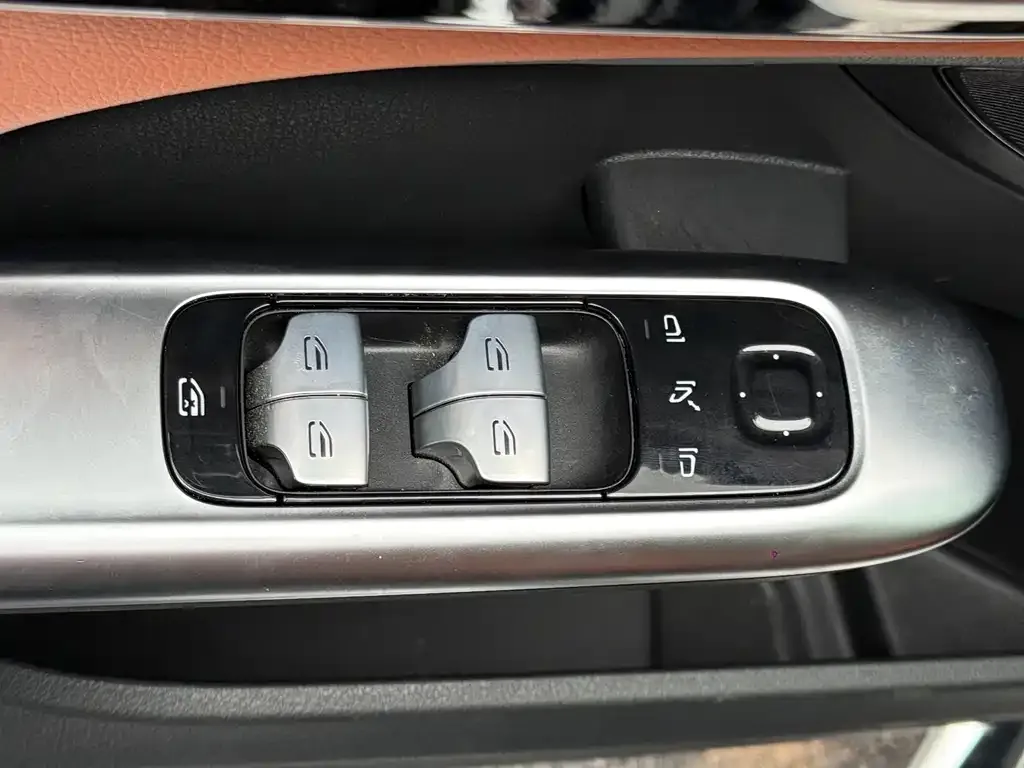 Mercedes-Benz C-Class 2023 из CN, фото 10