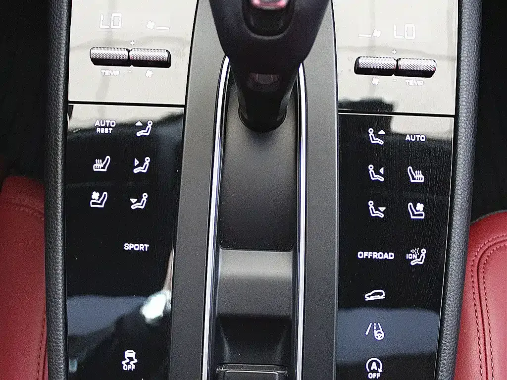 Porsche Macan 2022 из CN, фото 10