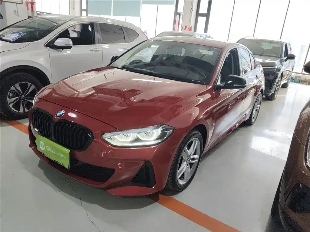 BMW 1 Series 2022 из CN, фото 2