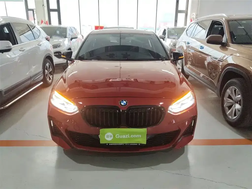 BMW 1 Series 2022 из CN, фото 3