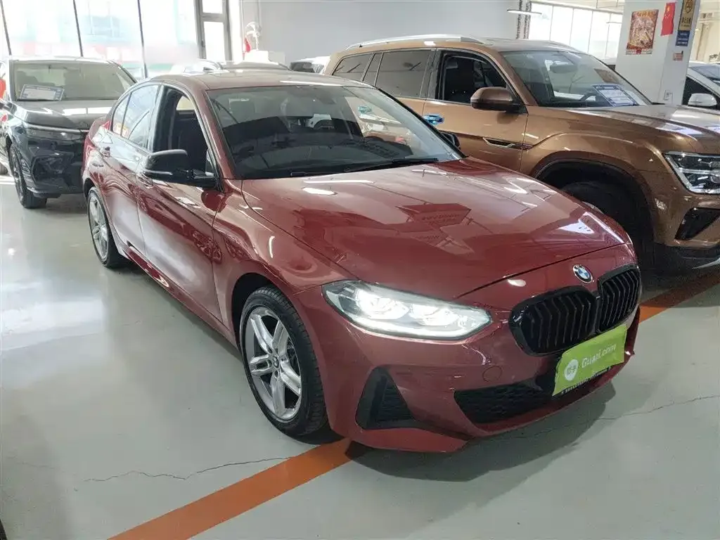 BMW 1 Series 2022 из CN, фото 4