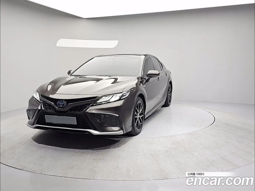 Toyota Camry 2022 из KR, фото 1