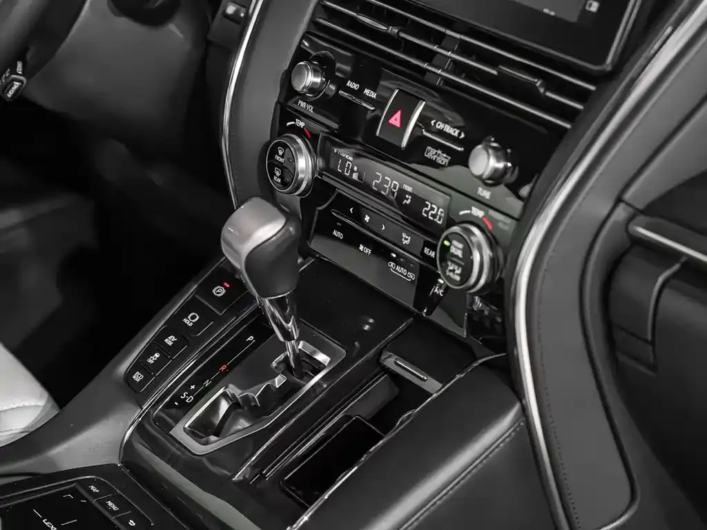 Lexus LM 2021 из CN, фото 7