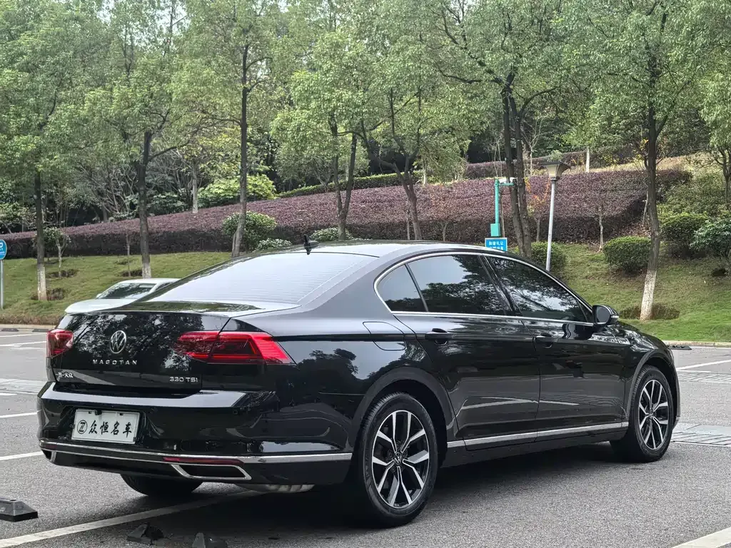 Volkswagen Magotan 2022 из CN, фото 4
