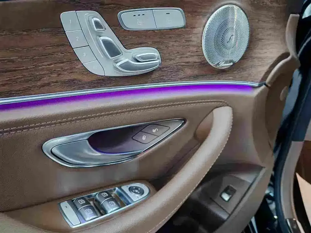 Mercedes-Benz E-Class 2023 из CN, фото 2