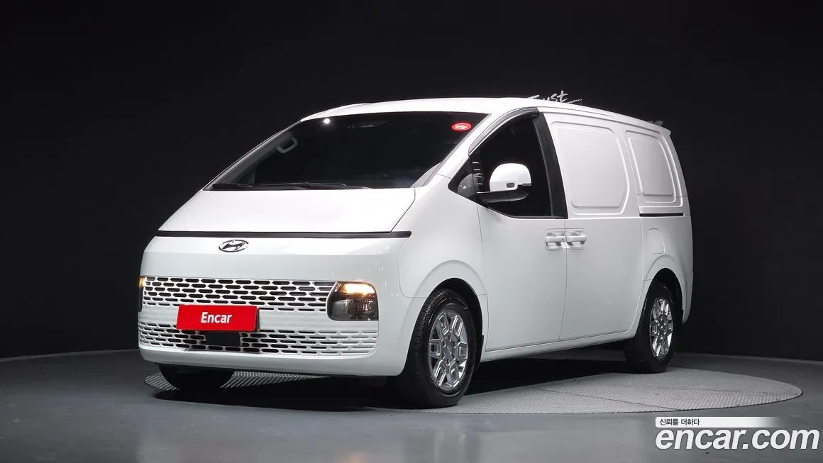 Hyundai Staria 2022 из KR, фото 1