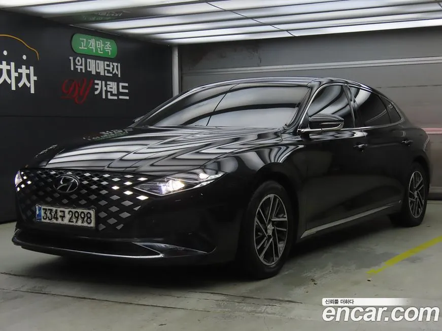 Hyundai Grandeur — фото 1