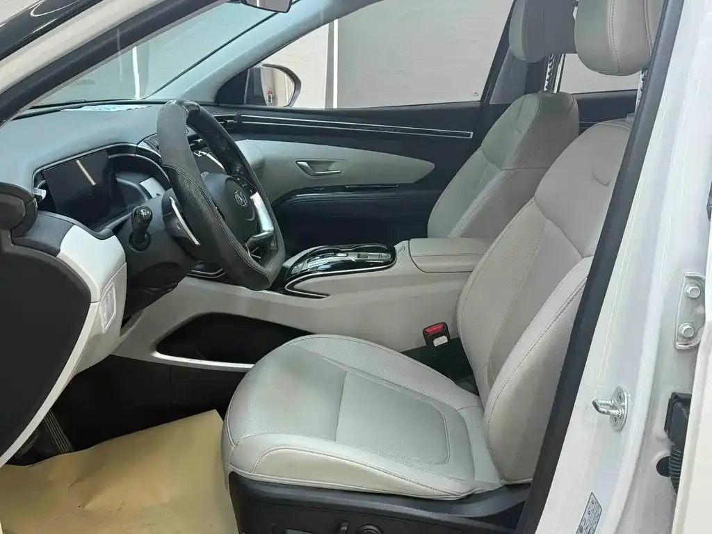 Hyundai Tucson 2021 из CN, фото 8
