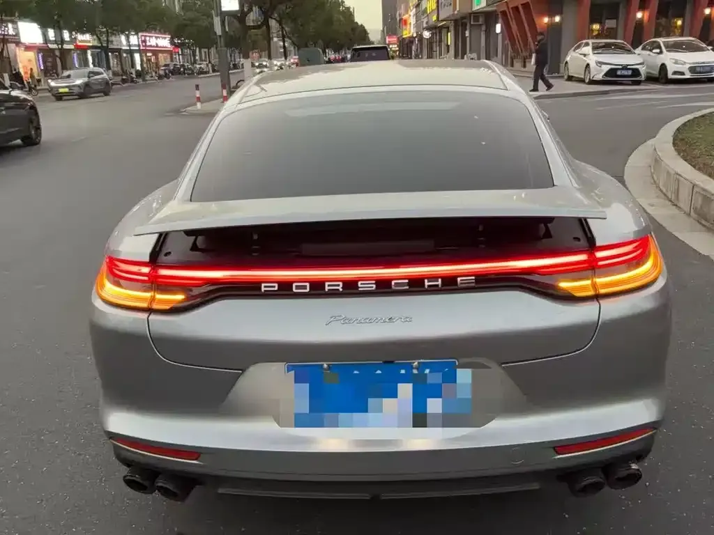 Porsche Panamera 2021 из CN, фото 2