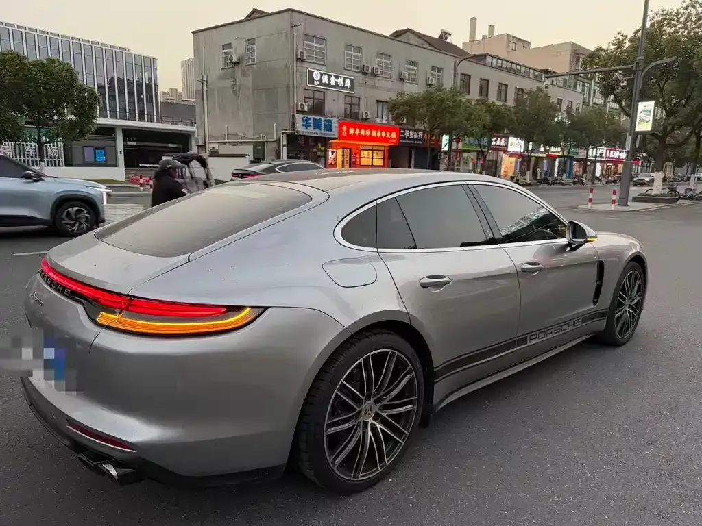 Porsche Panamera 2021 из CN, фото 3