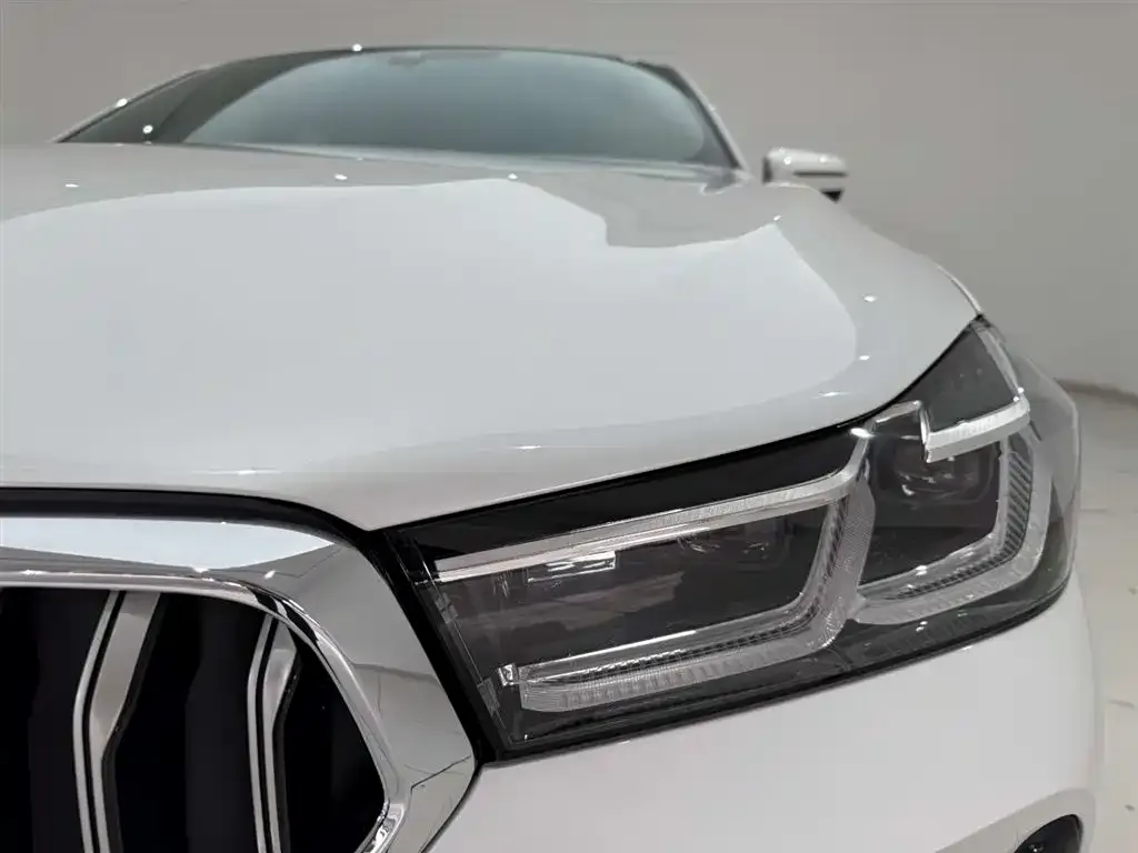 BMW 6 Series GT 2023 из CN, фото 2