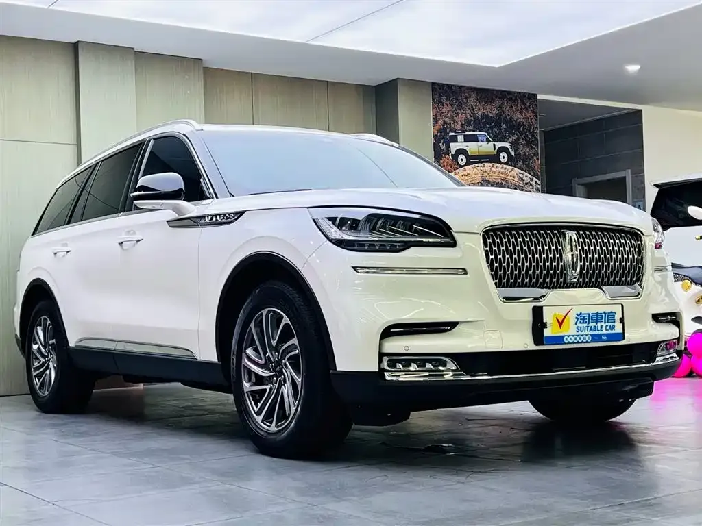 Lincoln Aviator 2023 из CN, фото 3