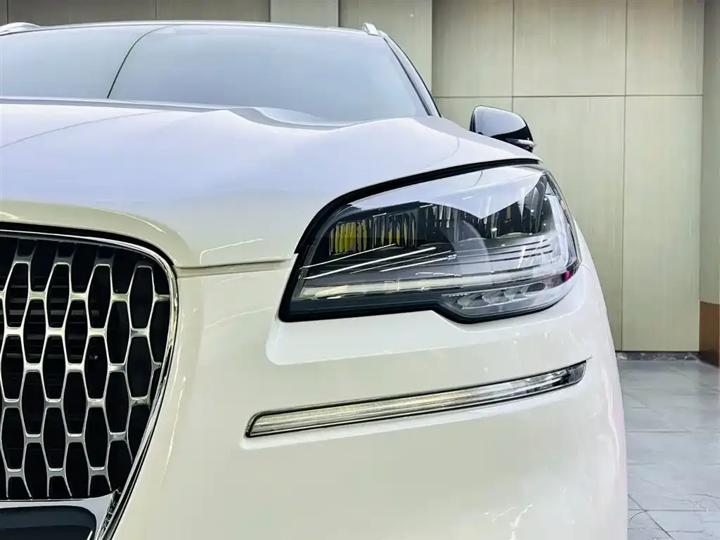 Lincoln Aviator 2023 из CN, фото 7