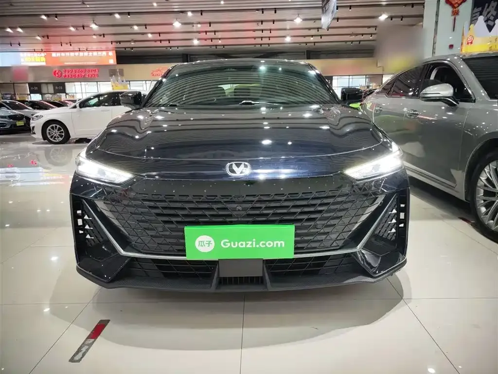 Changan UNI-V 2023 из CN, фото 3