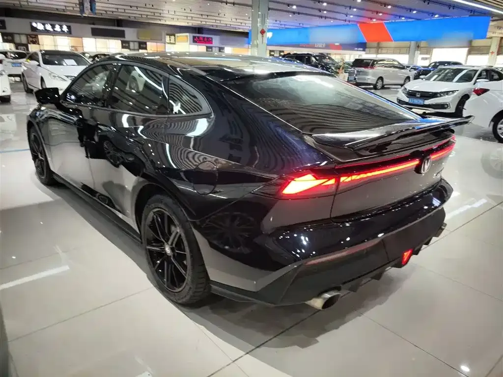 Changan UNI-V 2023 из CN, фото 6