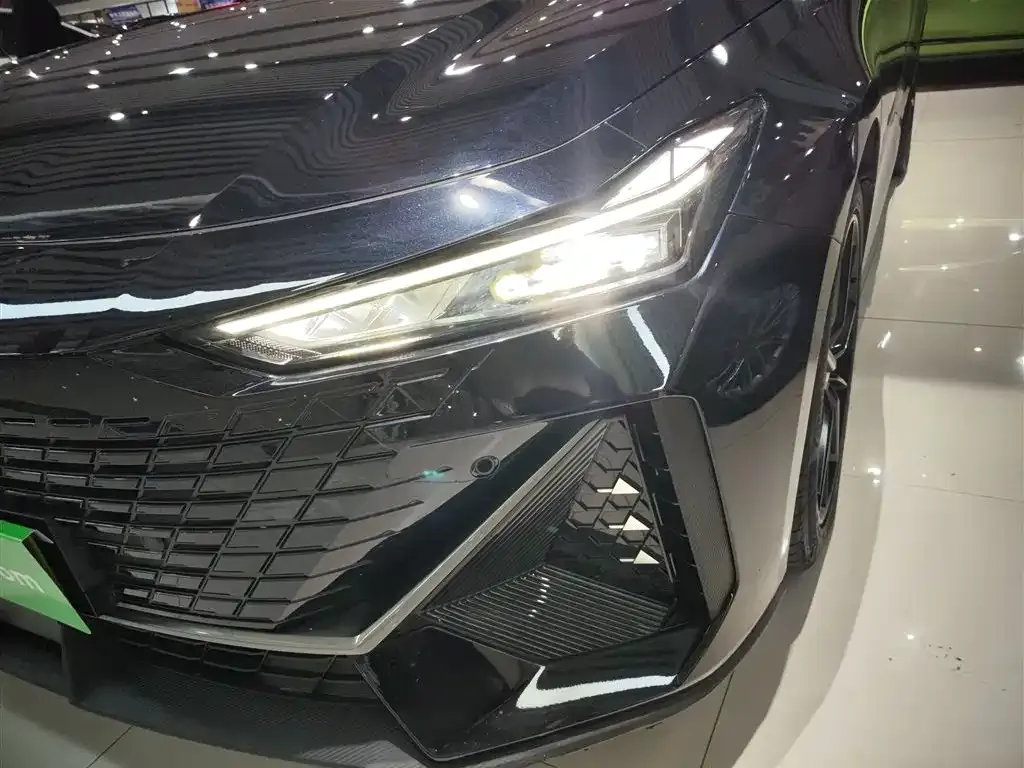 Changan UNI-V 2023 из CN, фото 7