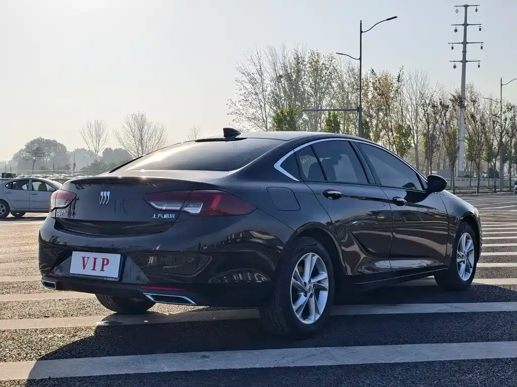 Buick Regal — фото 9