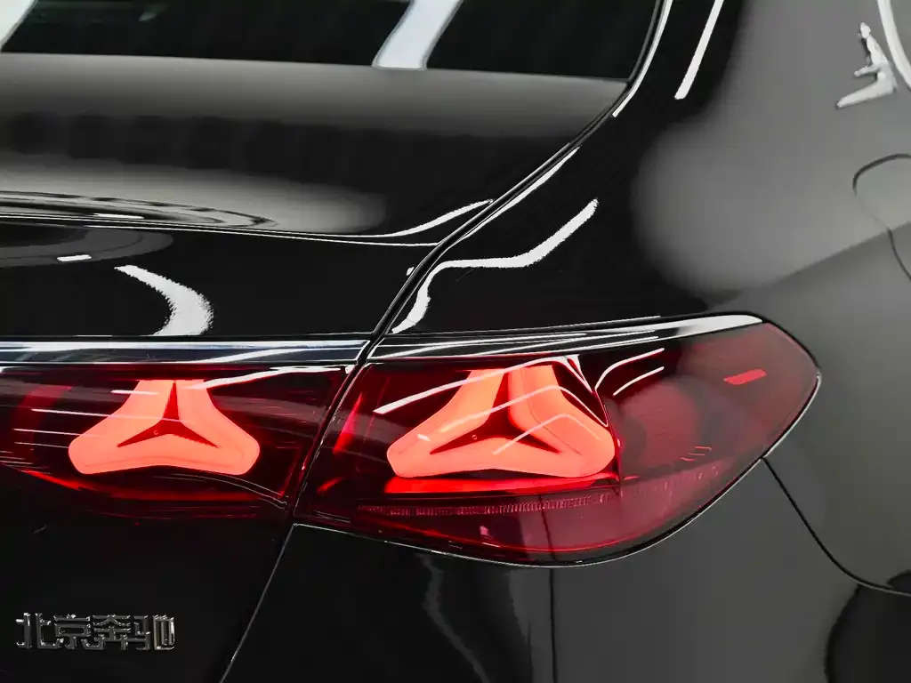 Mercedes-Benz E-Class 2024 из CN, фото 6