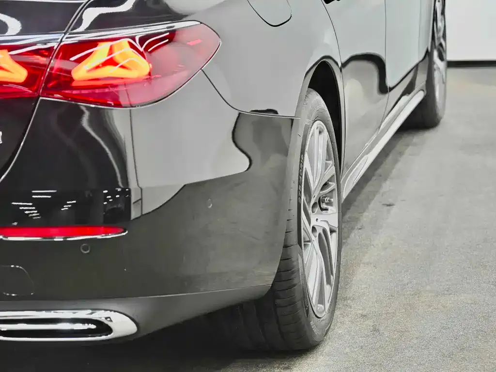 Mercedes-Benz E-Class 2024 из CN, фото 7