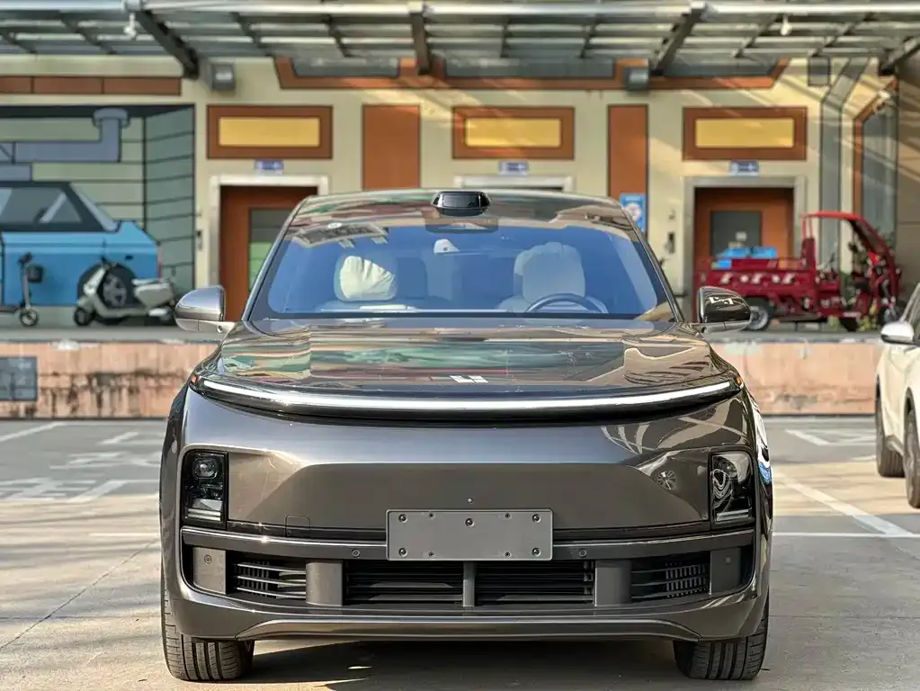 Li Auto L9 2023 из CN, фото 2