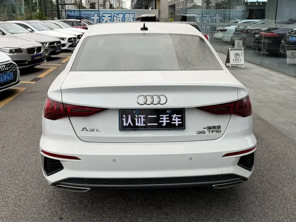 Audi A3 2023 из CN, фото 5