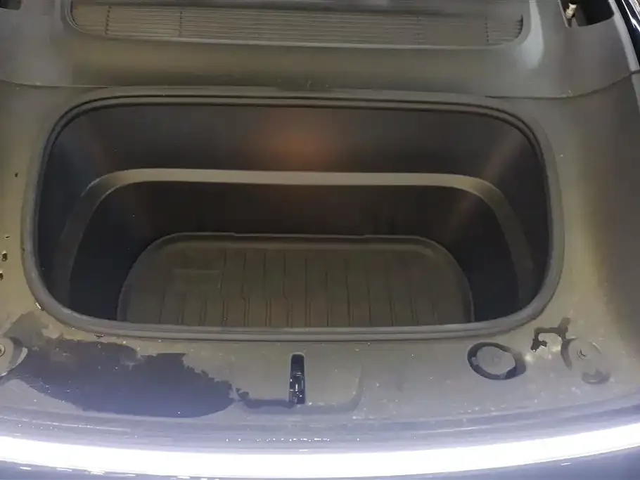 Tesla Model Y 2025 из CN, фото 10