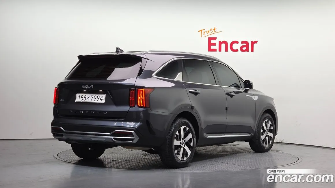 Kia Sorento — фото 2