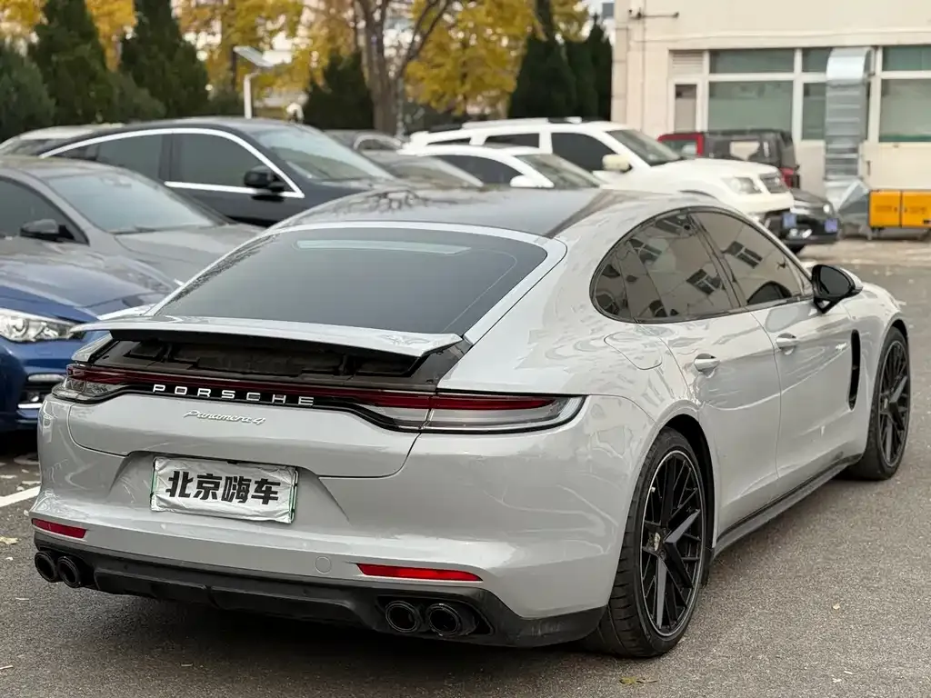 Porsche Panamera Hybrid — фото 6