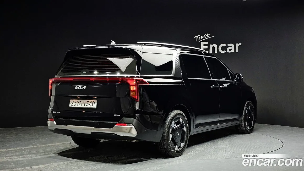 Kia Carnival — фото 2