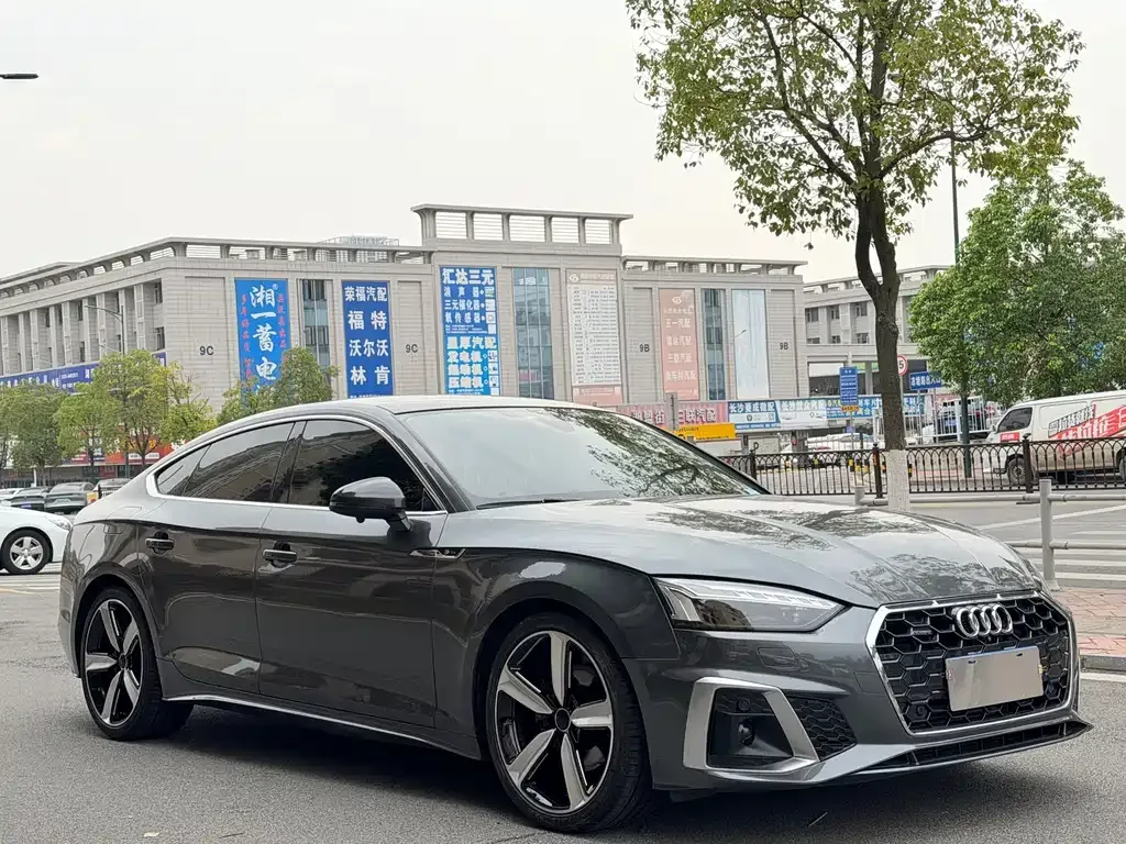 Audi A5 (Import) 2022 из CN, фото 3