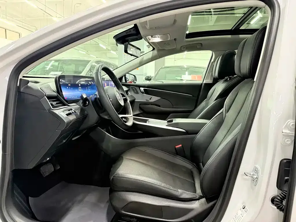 Buick LaCrosse 2023 из CN, фото 8