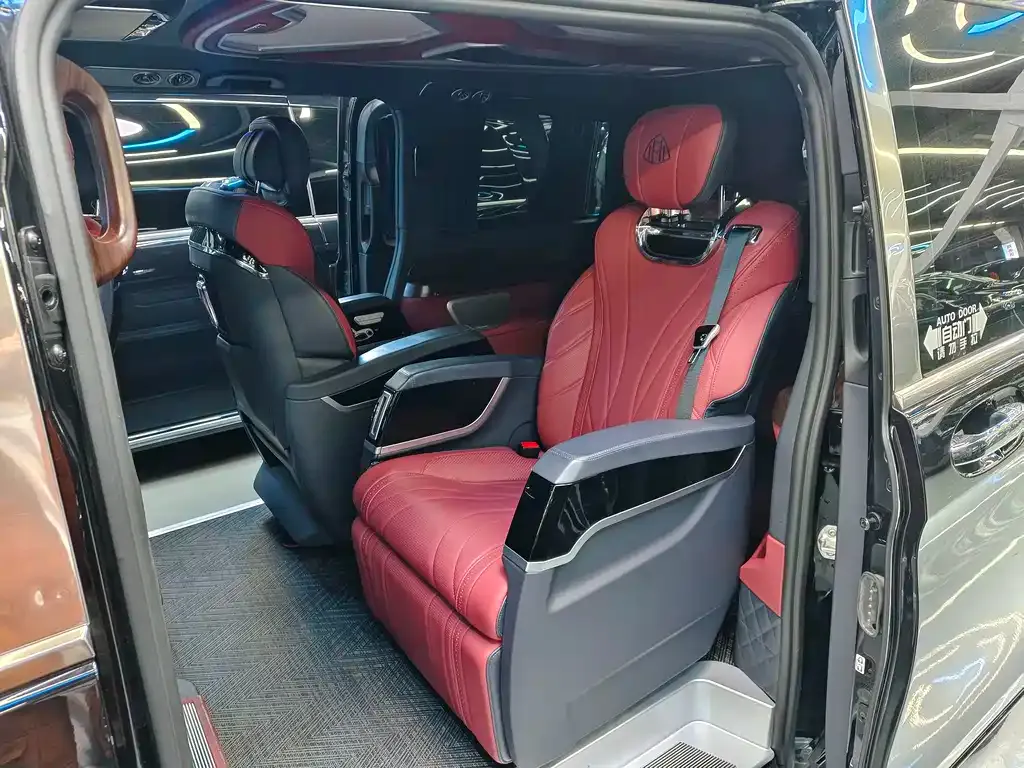 Mercedes-Benz Vito 2023 из CN, фото 6