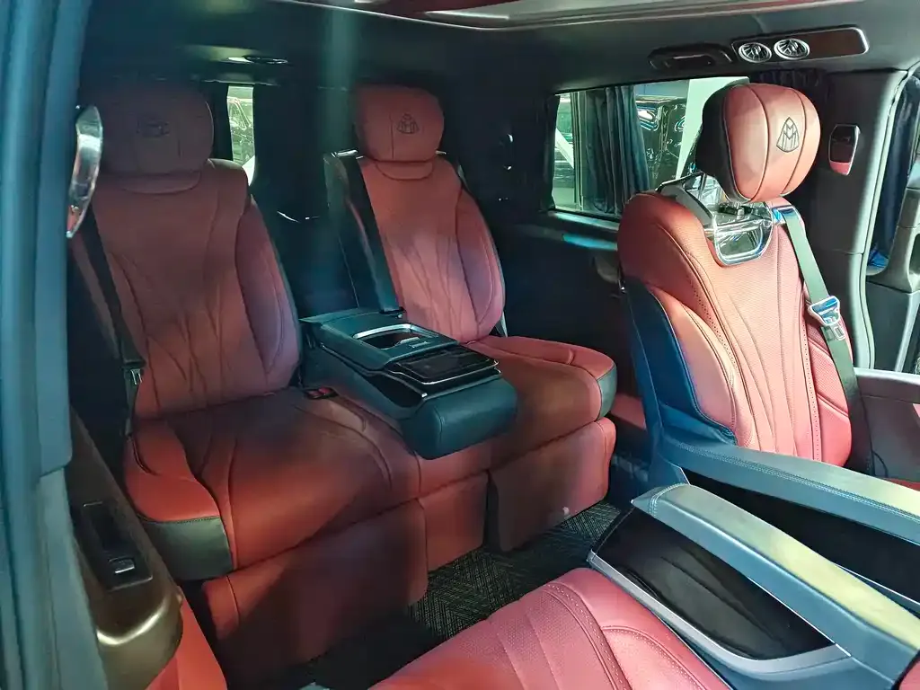 Mercedes-Benz Vito 2023 из CN, фото 8