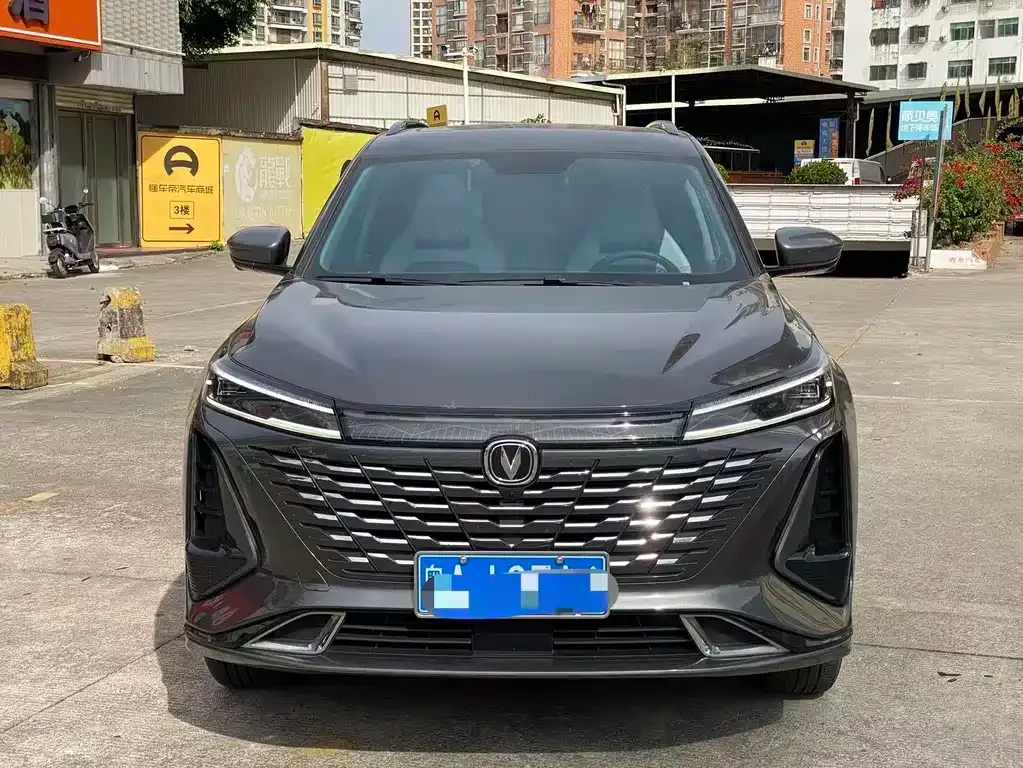 Changan CS75PLUS 2024 из CN, фото 2
