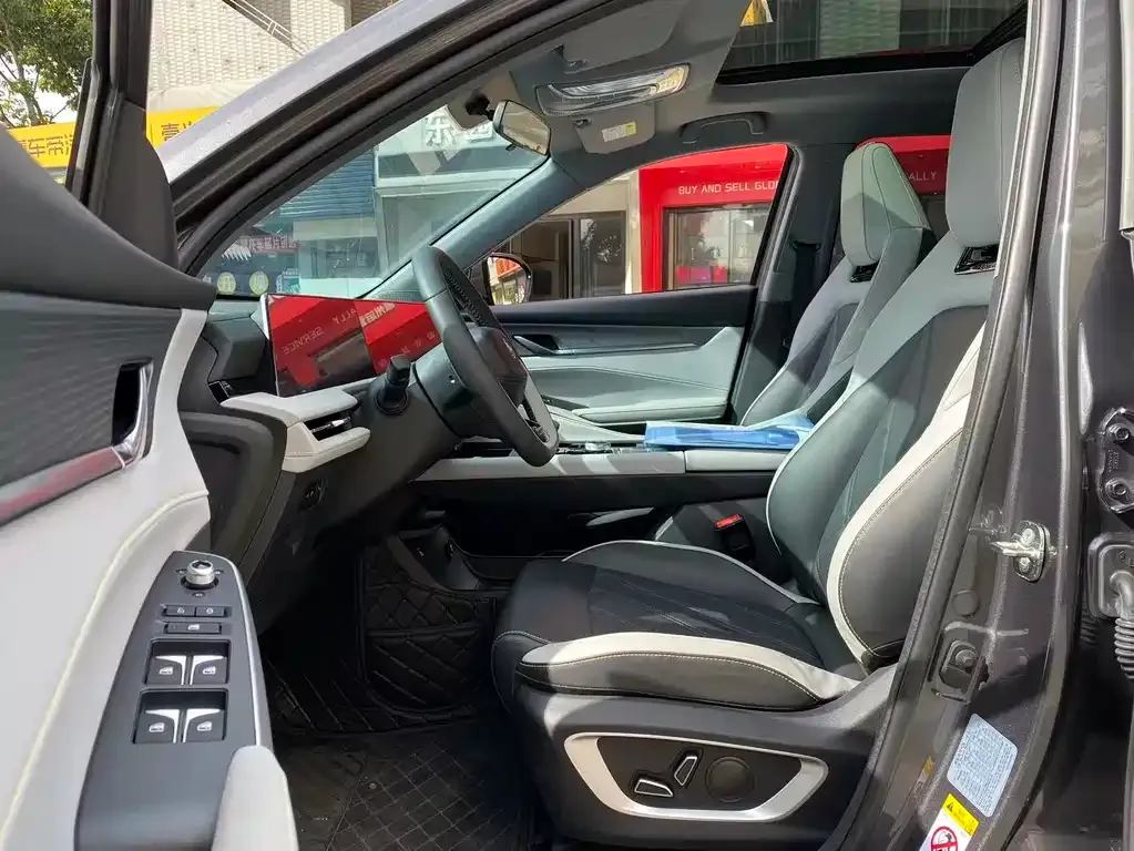 Changan CS75PLUS 2024 из CN, фото 5