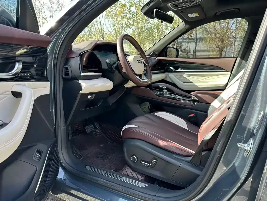 Geely Xingyue L 2021 из CN, фото 4